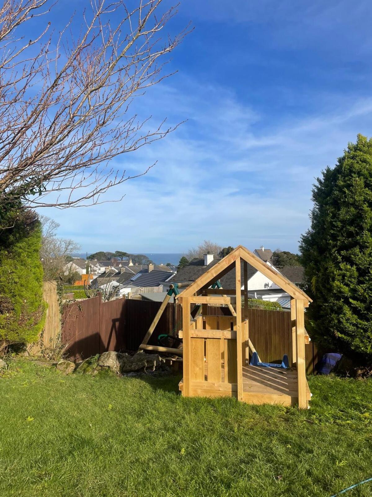 Family Holiday Home In Benllech With Hot Tub Exterior photo